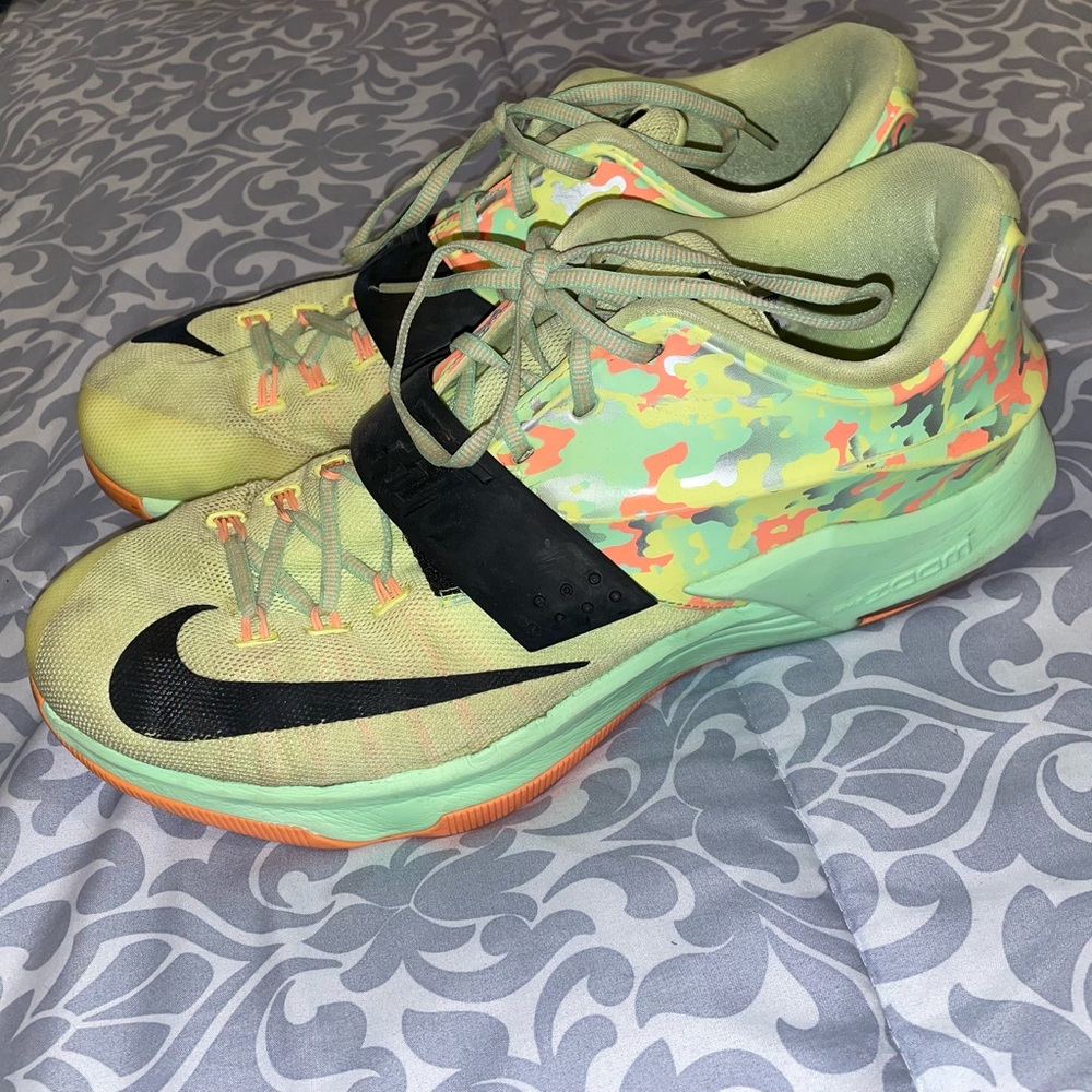 KD 7 Easter Low